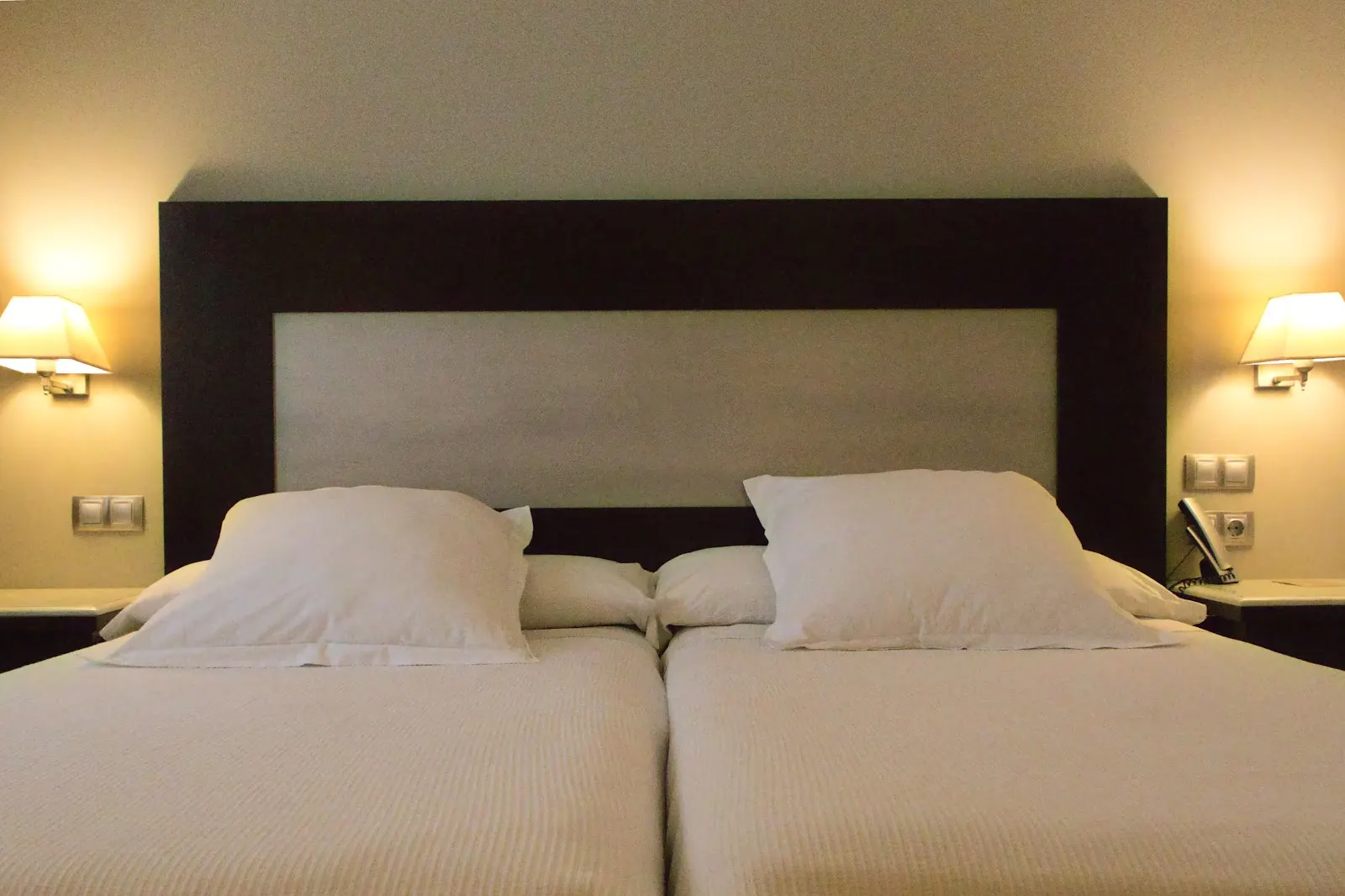 Habitación doble con dos camas del Hotel Las Bóvedas